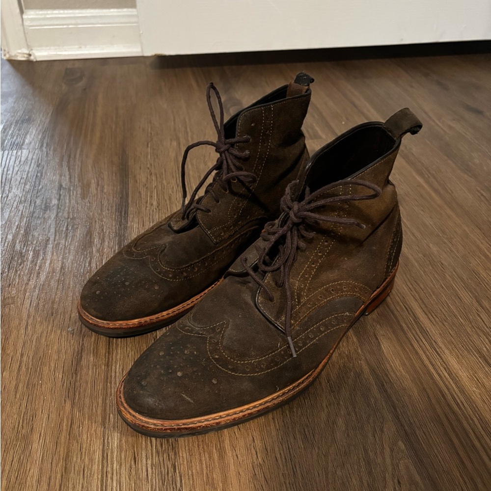 Men’s Gordon Rush brown Suede Wingtip shoes